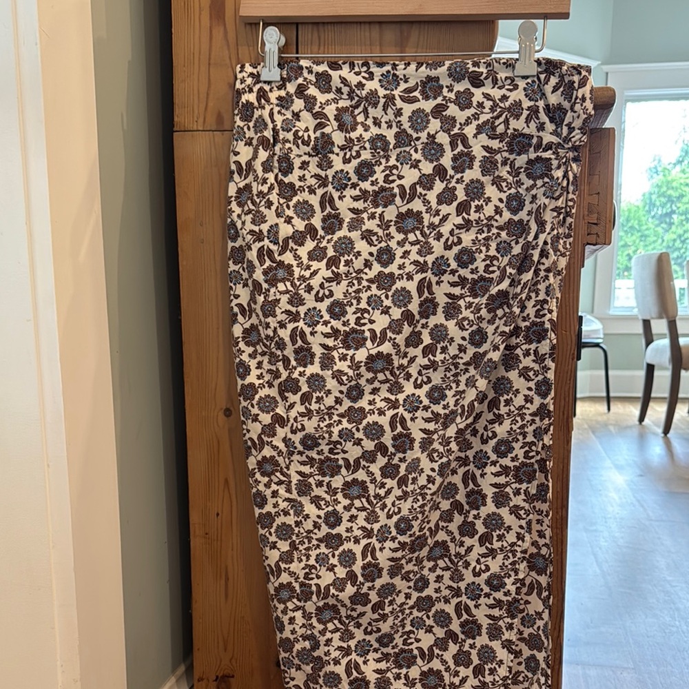 Heartloom Brown and White Midi Pencil Skirt Casual